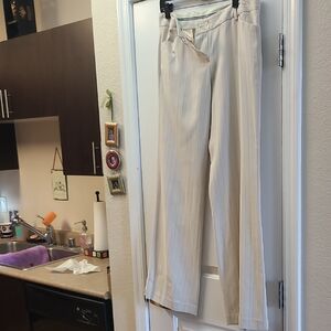 EXPRESS EDITOR Black Stripe, Off White Pants. Size 8.